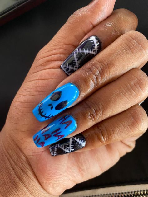 Blue Halloween Nails Short, Black And Blue Halloween Nails, Blue And Black Nails Designs Simple, Blue Nails Halloween, Dark Blue Halloween Nails, Halloween Nails For Men, Halloween Nails Blue, Blue Halloween Nails, Blue And Black Nails