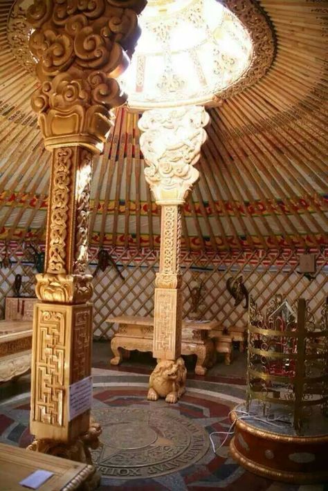 Ger Mongolian Ger, Luxury Yurt, Queen Of Shadows, Empire Of Storms, Chinese Bronze, Vernacular Architecture, Woodworking Workshop, A Frame House, Wings Of Fire