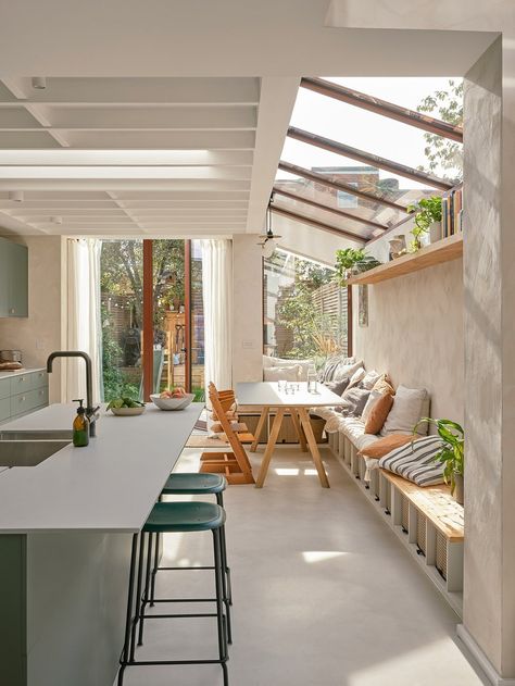 Corrugated House, Leyton — Mike Tuck Studio Kitchen With Sunroom Attached, Narrow Courtyard Ideas, Kitchen Solarium, Large Window Kitchen, Kitchen Natural Light, Scandinavian Modern Interior, Corrugated House, Studio Entrance, Kitchen Extension Ideas