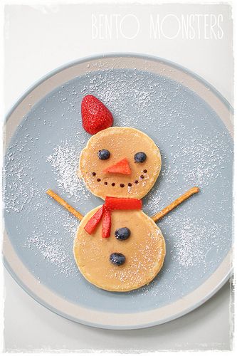 Snowman Pancakes, Christmas Pancakes, Food Art For Kids, Breakfast Party, Christmas Brunch, Xmas Food, Christmas Breakfast, Christmas Snacks, Christmas Cooking