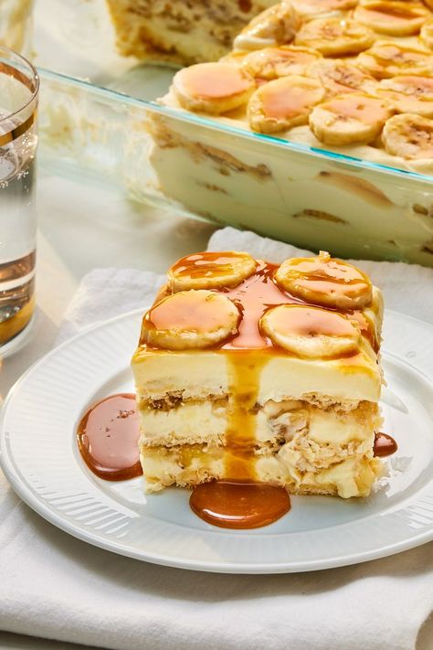 Salted Caramel Banana Ritz Icebox Cake Ritz Icebox Cake, Banana Icebox Cake Recipes, Banana Salted Caramel Cake, Banana Ritz Icebox Cake, Ritz Salted Caramel Icebox Cake, Salted Caramel Banana Pudding, Salted Caramel Ritz Cracker Ice Box Cake, Salted Caramel Banana Ritz, Salted Caramel Icebox Cake