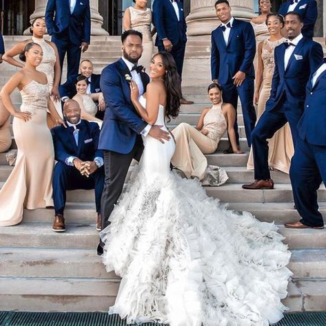 Black People Weddings, Lovella Bridal, Wedding Picture Poses, Dream Wedding Ideas Dresses, Bridesmaids And Groomsmen, Wedding Goals, Asian Wedding, Wedding Pics, Wedding Poses