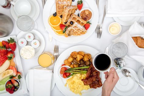 Hotel Breakfast Room Service Photo #Coffee #Food #Breakfast #Fruit #Restaurant #4K #wallpaper #hdwallpaper #desktop Prayer Breakfast Ideas, Prayer Breakfast, Brunch Places, Hotel Breakfast, Summer Breakfast, Restaurant Paris, Brunch Spots, Game Food, A Prayer