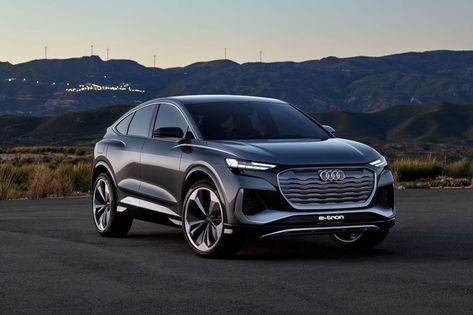 Car Aesthetic Inside, Inside Car Ideas, Audi Q4 Sportback, Inside The Car Aesthetic, Audi Q, All Electric Cars, Audi Q4, Inside Car, Inside The Car