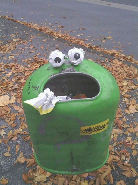 Cookie Monster Trash Can. Cookie Monster, Monster Cookies, Trash Can, Street Art, Canning, Art