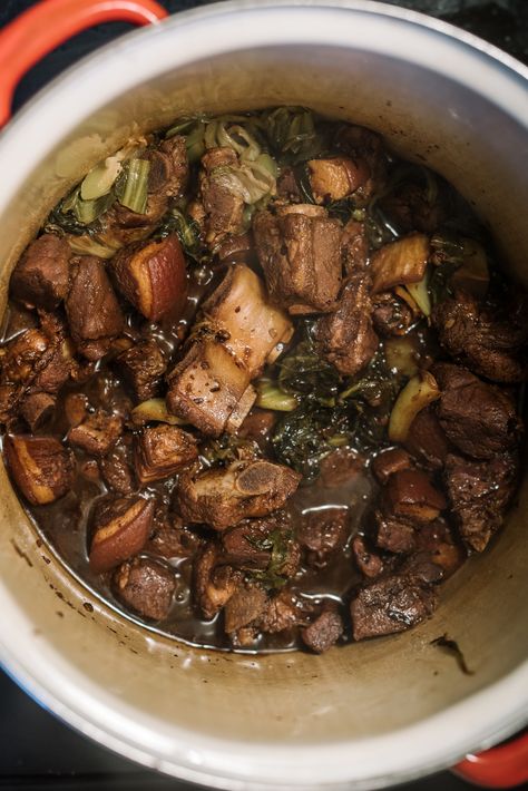 How my 89-year-old Jamaican-Chinese grandmother taught me the secrets of Hakka cuisine. Hakka Recipe, Yu Choy, Peasant Food, Black Bean Sauce, Peking Duck, Barbecue Pork, Mustard Greens, Smoked Pork, Fresh Meat