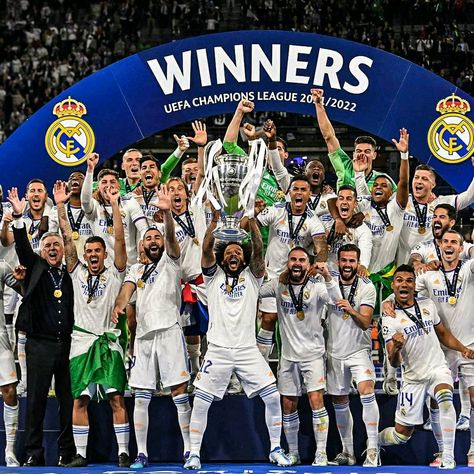 Real Madrid Ucl, Real Madrid 2022, Real Madrid History, Champions League Winners, Real Madrid Team, Cristiano Ronaldo Junior, Ronaldo Junior, Real Madrid Wallpapers, Madrid Wallpaper