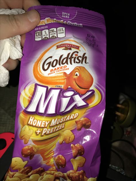 Goldfish Snack, Pretzel Mix, Mustard Pretzels, Honey Mustard Pretzels, Snack Crackers, Mix Chocolate, Baked Crackers, Pepperidge Farm, Cracker Snacks