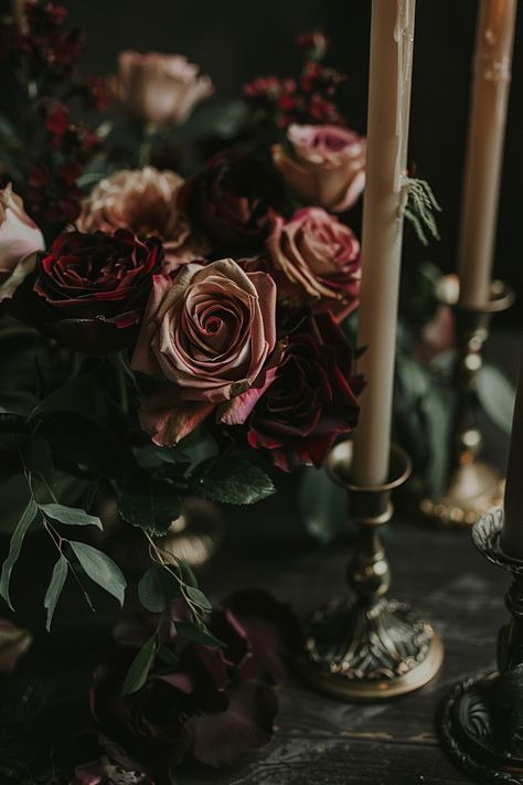 For a dramatic vibe, moody wedding centerpieces use deep colors and rich textures. Get inspired here. Moody Wedding Signs, Dark Summer Wedding Colors, Moody Victorian Wedding, Whimsy Goth Wedding, Dark Romantic Wedding Color Schemes, Moody Burgundy Wedding, Moody Wedding Centerpieces, Driftwood Wedding Centerpieces, Romantic Moody Wedding