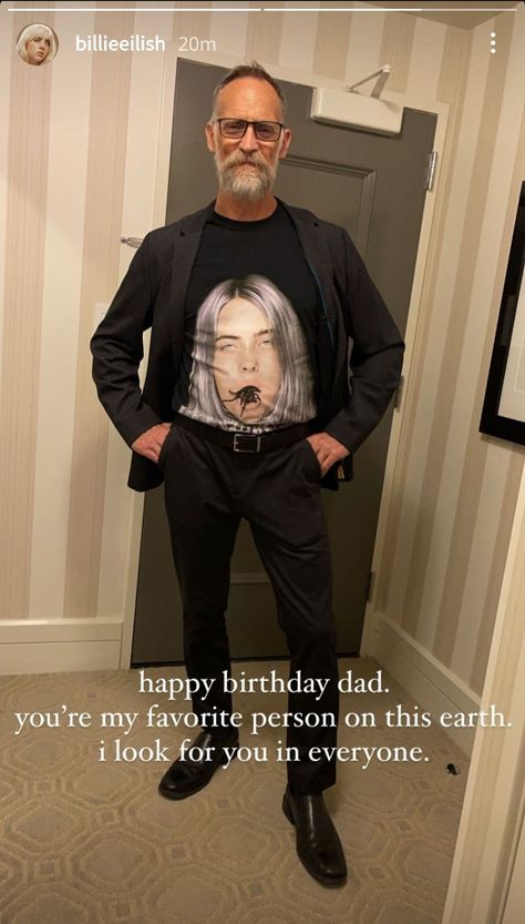 Father Daughter Snapchat Story, Bday Wishes For Father, Bday Caption, Happy Birthday Papa Quotes, Fathers Day Captions, Birthday Snap, Happy Birthday Captions, Bday Quotes, Happy Birthday Papa