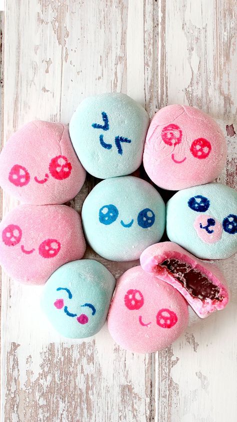 Kawaii Mochi, Rice Treats, Mochi Recipe, Sweet Art, Smink Inspiration, Food Dye, Sticky Rice, Japanese Sweets, Kawaii Food