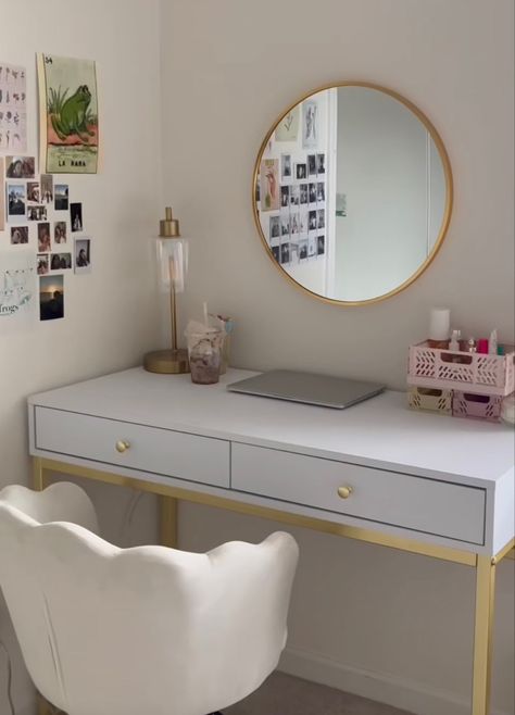 Desk With Mirror Above, Desk With Round Mirror, Office Vanity Room Combo Desks, Desk With Circle Mirror, Vanity With Circle Mirror, Circular Mirror Bedroom, Mirror Over Desk, Mirror Above Desk, Bedroom Desk Ideas Aesthetic