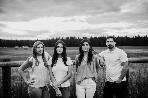 Sibling Session in Whitefish, Montana | Valner's Whitefish Montana, Lake House, Montana, Swimming, Lake