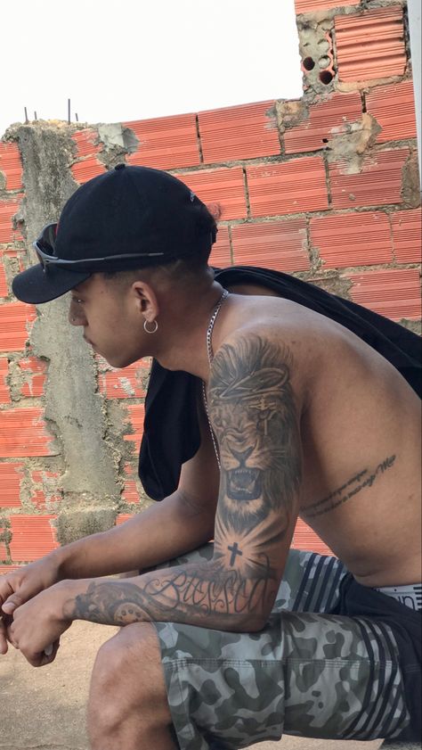 Brazilian Tattoos, Brazilian Tattoo, Brazilian Men, Face Tattoos, Photos Ideas, Polynesian Tattoo, Sleeve Tattoos, Tattoos For Guys, Tattoos