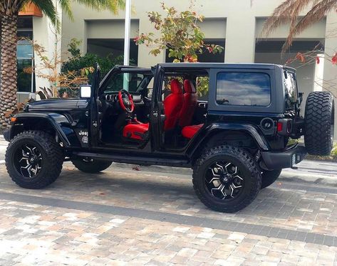 Jeep Wrangler 2022 Interior, Black On Black Jeep Wrangler, Red Interior Jeep Wrangler, Black Out Jeep Wrangler, Red Jeep Interior, Customize Jeep Wrangler, Black Jeep With Red Interior, Luxury Jeep Wrangler Interior, Jeep Wrangler Blacked Out