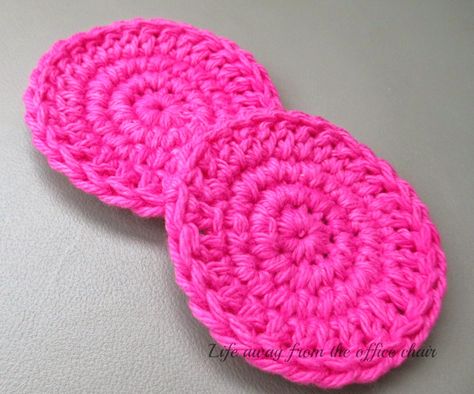 Crochet Car Coasters - Life Away From The Office Chair Crochet For Car, Crochet Car Coasters, Knit Coasters, Chair Crochet, Crochet Cars, Crochet One Skein, Kitchen Scrubbies, Crochet Car Accessories, Car Crochet