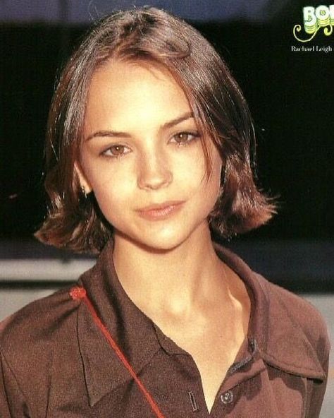 Rachael Leigh Cook, Ali Michael, Oki Doki, Short Brown Hair, Shot Hair Styles, 90s Hairstyles, Dye My Hair, Cut My Hair, Hair Inspo Color