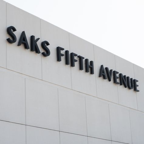 Will Saks Fifth Avenue Be Having A 4th Of July Sale? Plus How To Get 70% Off Right Now! July 4th Sale, One Day Sale, Patriotic Holidays, Happy 4 Of July, New York Wedding, Big Apple, Blue Design, Live In The Now, Sale Design