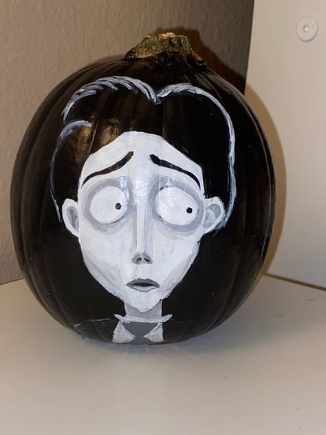 Pumpkin Painting Ideas Emily Corpse Bride, Edward Scissorhands Pumpkin Painting, Pumpkin Painting Ideas Tim Burton, Adams Family Pumpkin Decorating, Emily Corpse Bride Pumpkin Painting, Corpse Bride Painted Pumpkin, Painted Decorated Pumpkins, Pumpkin Painting Corpse Bride, Pumpkin Painting Ideas Corpse Bride