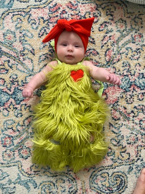 Grinch Bebe, Baby Grinch Photoshoot, Grinch Costume For Toddler, Grinch Infant Costume, Grinch Newborn Photoshoot, Baby Grinch Costume, Grinch Baby, Baby Christmas Costumes, O Grinch