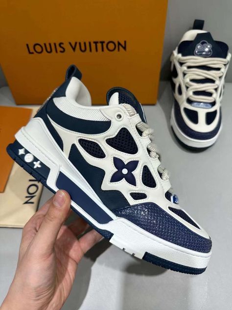 Louie Vuttion Shoes, Louis Vuitton Skate Shoe, Lv Skate Shoes, Lv Skate Sneaker Outfit, Louis Vuitton Skate Sneakers, Louis Vuitton Zapatos, Lv Skate Sneaker, Jordan Shoes Men, Zapatillas Louis Vuitton