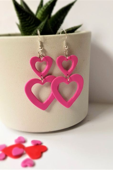 Polymer Clay Valentines Day, Polymer Clay Valentines, Diy Earrings Polymer Clay, Handmade Clay Jewelry, Polymer Clay Jewelry Diy, Clay Earring, Clay Jewelry Diy, Creation Couture, Earrings Inspiration