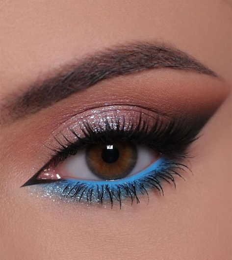 Ocean Eye Makeup, Ocean Makeup, Blusher Makeup, Eye Makeup Images, Shimmer Makeup, Cute Eye Makeup, Dance Makeup, Eye Makeup Pictures, Favorite Makeup