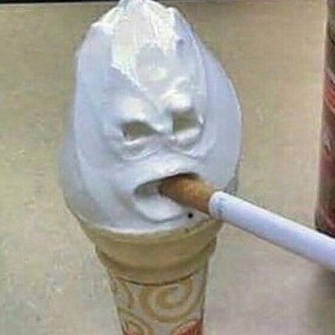 Ice Cream Smoking Ice Cream Memes, Ice Cream Funny, Image Meme, Image Memes, Weird Images, Face Photography, Silly Images, Inside Jokes, Aesthetic Images