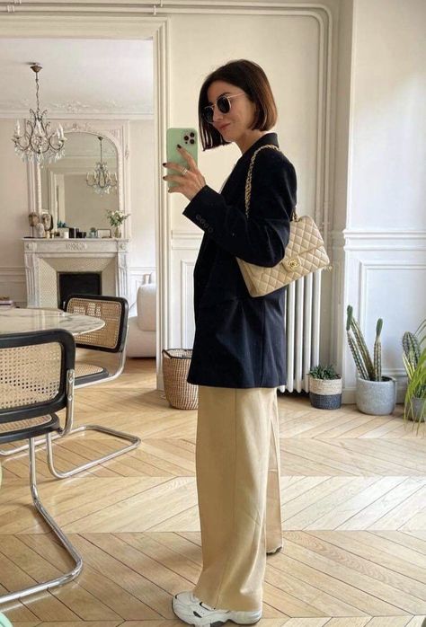 Alexandra Pereira Outfits, Minimalism Clothes, Alexandra Pereira, Outfit Primavera, Outfits 2023, Office Outfits, Casual Outfit, Style Me, Daily Wear