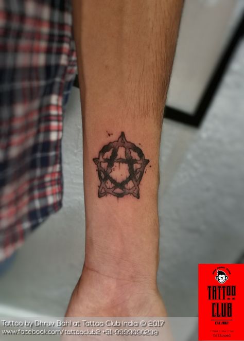 Pentagon tattoo Pentagon Tattoo, Fashion Tattoos, Pentagram Design, Latest Tattoos, Designer Shopping, Makeup Travel, Unique Tattoo, Pattern Tattoo, Travel Photo