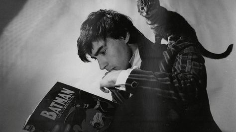 Grant Morrison Men With Cats, Comic Book Writer, Grant Morrison, People Reading, Stray Cats, Cat Reading, Batman And Robin, Jim Morrison, Cat People