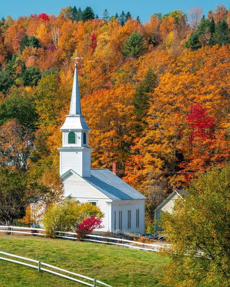 Cole Casto on Instagram: “Today’s post sponsored by peak foliage takes us back to my first stop over the weekend in East Corinth Vermont. I was stressing about my…” East Corinth Vermont, Country Churches, New England States, Country Church, Featured Artist, Vermont, R A, The Weekend, New England