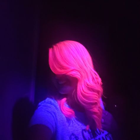 Pink hair, colored hair, hair color, hot pink, glow in the dark, uv light Glow In The Dark Hair Color, Uv Hair Dye, Pink Hair Neon, Glow In The Dark Hair Dye, Hot Pink Hair Aesthetic, Uv Hair, Neon Pink Hair, Glow In The Dark Hair, Neon Goth