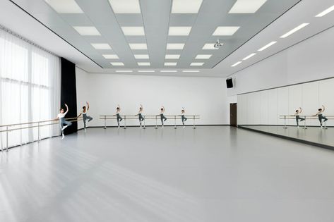 Idea 762517: State Ballet School by gmp von Gerkan, Marg and Partners Architects Ballet Room, Dance Studio Design, Dance Studio Decor, Classroom Interior, Ballet Studio, Dance Rooms, Ballet School, Architectural Practice, Dance School