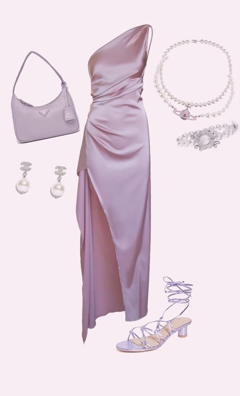 Purple Party Dress Long, Purple Classy Dress, Elegant Purple Dress Classy, College Prom Dress, Purple Dress Outfit Wedding, Light Purple Dress Outfit, Purple Dress Jewelry, Vestidos Elegantes Aesthetic, Purple Prom Dress Aesthetic