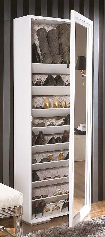 Small Master Closet, Master Closet Organization, Aesthetic Bedroom Ideas, Small Closets, Closet Organization Diy, Small Closet Organization, Closet Lighting, Closet Shelves, Closet Makeover