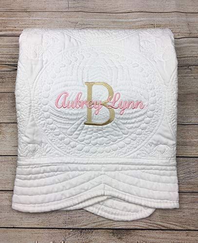 Embroidered Baby Gifts, Blankets For Kids, Personalized Baby Quilt, Quilt Blankets, Monogram Baby Blanket, Boys Crib, Baby Monogram, Godmother Gifts, Baby Jewelry