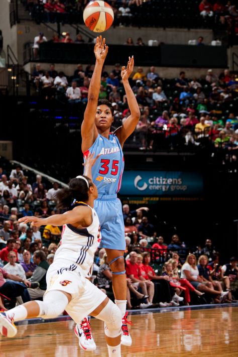 Angel McCoughtry Basketball Baby, Girls Basketball, Basketball Skills, Sports Hero, Sport Icon, Basketball Legends, Women's Basketball, Basketball Girls, National Basketball Association