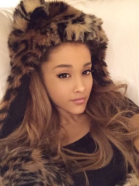 Gracing us with her leopard hoodpresence, Ariana Grande killin' it as usual.   Join the tribe at www.spirithoods.com Ariana Grande 2010, Ariana Grande 2015, Ariana Grande 2014, Ariana Grande Cat, Ariana Grande News, Frankie Grande, 2015 Hairstyles, Ariana G, Sofia Carson