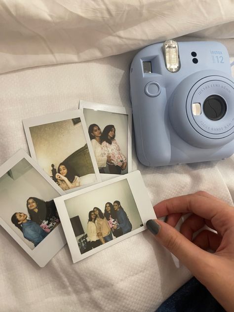 Polaroid Camera Instax, Polaroid Camera Pictures, Instax Mini Ideas, Polaroid Instax Mini, Instax Mini 12, Polaroid Instax, Instax Mini Camera, Instax Camera, Instax Photos