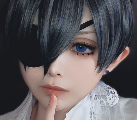 Ouji Makeup, Alois Cosplay, Ciel Phantomhive Eye, Ciel Cosplay, Ciel Phantomhive Cosplay, Black Butler Cosplay, Black Butler Manga, Cosplay Boy, Black Butler Ciel