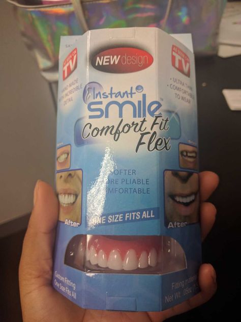 what are perfect smile veneers Pop On Veneers Before And After, Veneers Teeth Styles, Fake Teeth Diy, Veneers Before And After, Diy Dentures, Snap On Dentures, Cheap Dentures, Snap On Veneers, Pop On Veneers