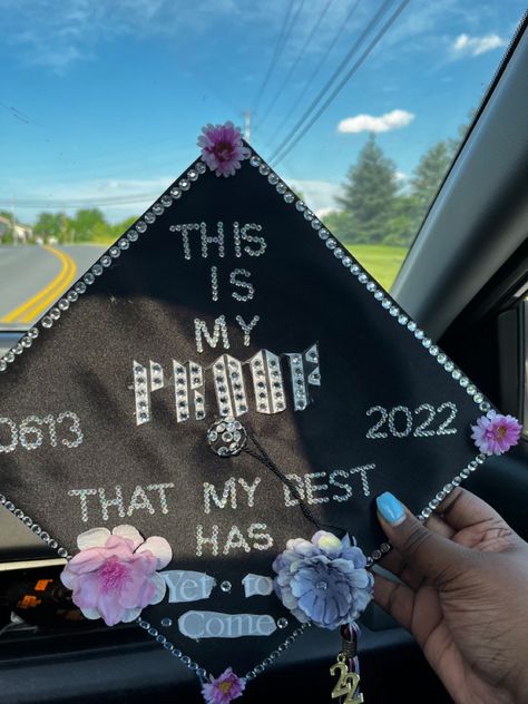 Bts Cap Graduation, Bts Graduation Cap Ideas, Kpop Graduation Caps, Graduation Hat Ideas, Science Graduation Cap, Bts Diary, Graduation Hat Designs, Grad Hats, Grad Cap Decorated