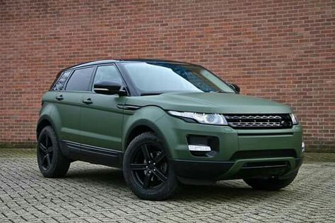 Range rover evoque matt military Forest Green Range Rover, Evoque Range Rover, Scorpio Color, Range Rover Svr, Camo Car, Hummer Cars, Range Rovers, Top Luxury Cars, Chevy Cruze