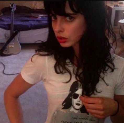 Jane From Breaking Bad, Uk Icon, Krysten Ritter, I Love Girls, Breaking Bad, Fun Games, Group Chat, Want You, Pretty People