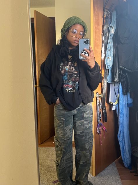 Female Tomboy Outfits, Tomboy Style Outfits Black, Tomboy Ish Outfits, Baggie Outfits Tomboys, Tomboy Fashion Black, Tom Boy Outfits Black Women, Black Tomboy Outfits, Tom Boyish Outfits, Tom Boy Outfits Girl