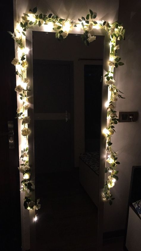 #fairylights Inexpensive Home Decor, Aesthetic Rooms, Teen Bedroom Decor, Mirror Interior, Diy Mirror, Cute Room Decor, Room Ideas Bedroom, Bedroom Aesthetic, Aesthetic Bedroom