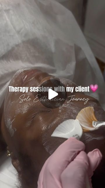 MIA | NYC LICENSED ESTHETICIAN🧖🏾‍♀️🧖🏾‍♂️ on Instagram: "POV: you’re not just an Esthetician🫶🏾Healing one client at a time💗I truly love what I do🙏🏾  #estheticianlife #soloesthetician #nycesthetician #nycestheticians #bxesthetician #esthetician #estheticians #facialservices #facialservice #clientlove #clientappreciation #clientoneonone #explorepage #povesthetician #estheticservices #facials #facial #facialtreatment #facialcare #fyp" Spa Content, Future Esthetician, Facial Esthetician, Esthetician Life, Becoming An Esthetician, Facial Room, Licensed Esthetician, Facial Aesthetics, Client Appreciation