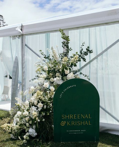 Let's Celebrate 🥂🌿⁠ ⁠ Statement acrylic signage for S&K on their stunning wedding day at McCallum Estate. How epic is the deep emerald green, paired with layered gold mirror text? So modern yet classic!⁠ ⁠ Everything about this day was styled to perfection, with every detail thoughtfully brought to life. The elegant ceiling draping, luxurious lounge spaces and clear marque adorned with lush florals 👌🏼⁠ ⁠ Full Planning + Design @ohsuchstyle⁠ Venue @themccallumresidence⁠ Wedding Photos @oottum... Wedding Drink Bar, Original Wedding Invitations, Mirror Text, Luxurious Lounge, Emerald Green Wedding, Just My Type, Ceiling Draping, Deep Emerald Green, Acrylic Signage