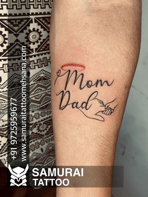 Mom Dad Tattoo Designs For Female, Papa Tattoo Ideas, Papa Tattoo Design, Mom Dad Tattoo Design, Miracle Tattoo, Pa Tattoo, Mom Dad Tattoo, Mother Tattoo, Maa Tattoo